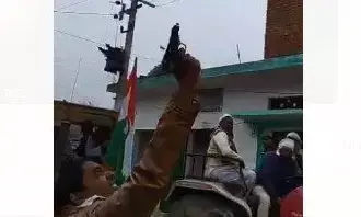किसान परेड के दौरान यूपी में किसान के द्वारा की गई फायरिंग का वीडियो वायरल, देखिये वीडियो