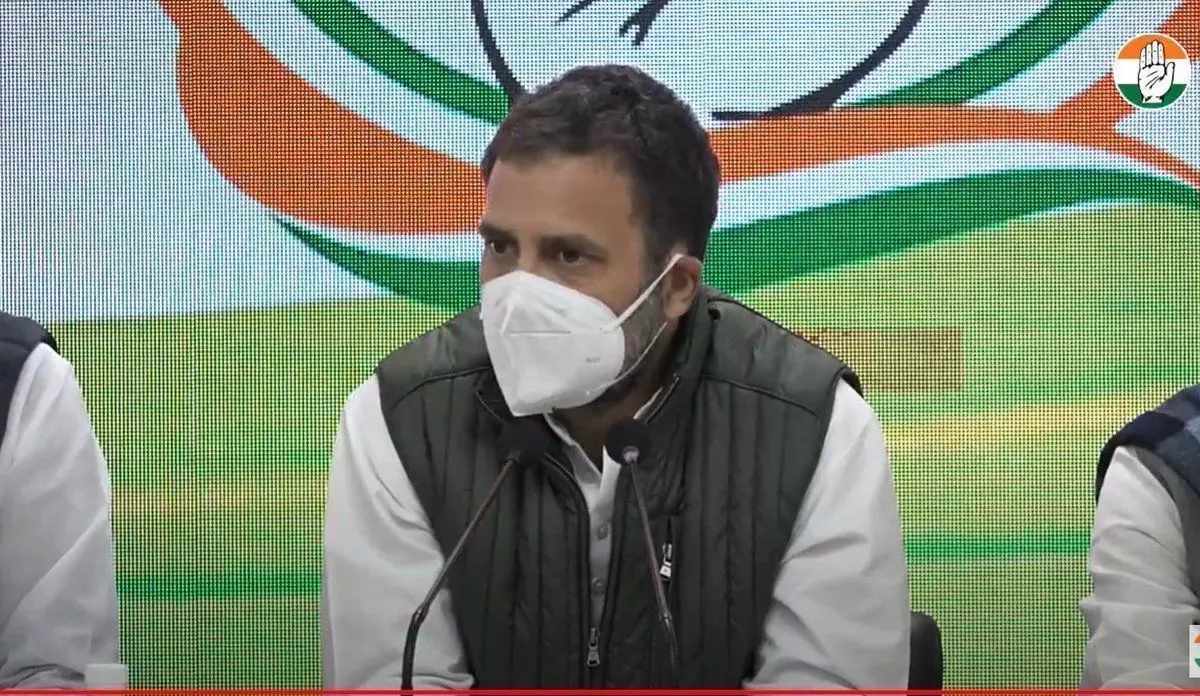 राहुल गांधी प्रेस कॉन्फ्रेंस कर मोदी सरकार पर जमकर बरसे,कही ये बड़ी बाते राहुल गांधी प्रेस कॉन्फ्रेंस कर मोदी सरकार पर जमकर बरसे,कही ये बड़ी बाते