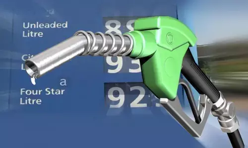 Petrol Diesel Price : рдЬрд╛рд░реА рд╣реБрдП рдкреЗрдЯреНрд░реЛрд▓-рдбреАрдЬрд▓ рдХреЗ рдирдП рд░реЗрдЯ, рдЬрд╛рдиреЗрдВ- рдЖрдкрдХреЗ рд╢рд╣рд░ рдореЗрдВ рдЖрдЬ рдХреНрдпрд╛ рд╣реИ рднрд╛рд╡ Petrol Diesel Price : рдЬрд╛рд░реА рд╣реБрдП рдкреЗрдЯреНрд░реЛрд▓-рдбреАрдЬрд▓ рдХреЗ рдирдП рд░реЗрдЯ, рдЬрд╛рдиреЗрдВ- рдЖрдкрдХреЗ рд╢рд╣рд░ рдореЗрдВ рдЖрдЬ рдХреНрдпрд╛ рд╣реИ рднрд╛рд╡