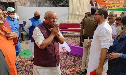 बिहार में मचा राजनैतिक बवंडर, तो क्या बीजेपी खुद की भी बना सकती है सरकार?