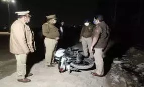 ग्रेटर नोएडा : बदमाशों से दादरी पुलिस की मुठभेड़, दादरी थाना क्षेत्र में हुई मुठभेड़ ग्रेटर नोएडा : बदमाशों से दादरी पुलिस की मुठभेड़, दादरी थाना क्षेत्र में हुई मुठभेड़