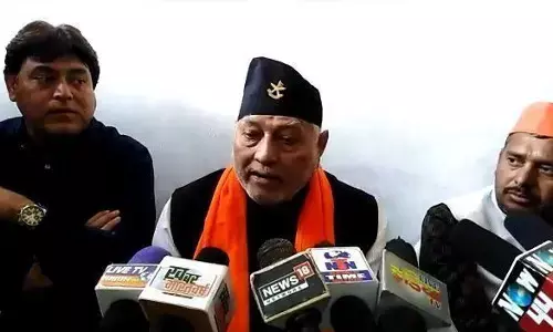 प्रधानमंत्री नरेंद्र मोदी के भाई प्रह्लाद मोदी आज सुल्तानपुर पहुंचे