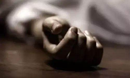 गाजियाबाद : दो मासूम बच्चों की हत्या कर मां ने खुद भी लगाई फांसी, सामने आई ये बजह! गाजियाबाद : दो मासूम बच्चों की हत्या कर मां ने खुद भी लगाई फांसी, सामने आई ये बजह!