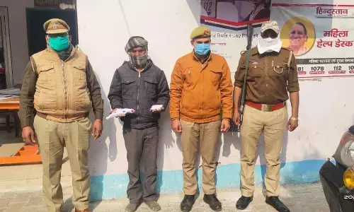 कासगंज पुलिस ने किया चोरी का खुलासा, चोर से नकद रूपये किये बरामद कासगंज पुलिस ने किया चोरी का खुलासा, चोर से नकद रूपये किये बरामद