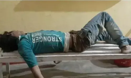 рдХрд╛рд╕рдЧрдВрдЬ: рдкреБрд▓рд┐рд╕ рдкрд░ рд╣рдорд▓рд╛ рдХрд░рдиреЗ рд╡рд╛рд▓реЗ рдПрдХ рдЖрд░реЛрдкреА рдХреЛ рдореБрдарднреЗреЬ рдореЗрдВ рдорд╛рд░ рдЧрд┐рд░рд╛рдпрд╛ рдХрд╛рд╕рдЧрдВрдЬ: рдкреБрд▓рд┐рд╕ рдкрд░ рд╣рдорд▓рд╛ рдХрд░рдиреЗ рд╡рд╛рд▓реЗ рдПрдХ рдЖрд░реЛрдкреА рдХреЛ рдореБрдарднреЗреЬ рдореЗрдВ рдорд╛рд░ рдЧрд┐рд░рд╛рдпрд╛