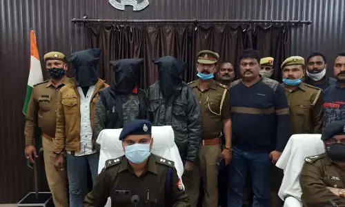 рдкреНрдпрд╛рд░ рдореЗрдВ рдлрдВрд╕рд╛рдХрд░ рдмреЗрд░рд╣рдореА рд╕реЗ рдкрд╛рдВрдЪ рдЪрд╛рдХреБрдУрдВ рд╕реЗ рдХрд╛рдЯрд╛ рдерд╛ рдпреБрд╡рддреА рдХрд╛ рд╕рд┐рд░, рдкреБрд▓рд┐рд╕ рдиреЗ рдХрд┐рдпрд╛ рдЦреБрд▓рд╛рд╕рд╛ рдкреНрдпрд╛рд░ рдореЗрдВ рдлрдВрд╕рд╛рдХрд░ рдмреЗрд░рд╣рдореА рд╕реЗ рдкрд╛рдВрдЪ рдЪрд╛рдХреБрдУрдВ рд╕реЗ рдХрд╛рдЯрд╛ рдерд╛ рдпреБрд╡рддреА рдХрд╛ рд╕рд┐рд░, рдкреБрд▓рд┐рд╕ рдиреЗ рдХрд┐рдпрд╛ рдЦреБрд▓рд╛рд╕рд╛