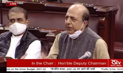 बड़ी ख़बर : TMC सांसद दिनेश त्रिवेदी ने राज्यसभा में इस्तीफे का किया ऐलान, बोले- पार्टी में हो रही है घुटन बड़ी ख़बर : TMC सांसद दिनेश त्रिवेदी ने राज्यसभा में इस्तीफे का किया ऐलान, बोले- पार्टी में हो रही है घुटन