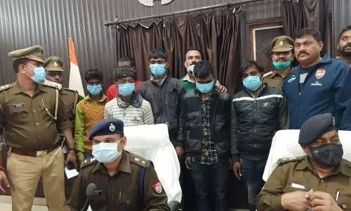 अन्तर्राज्यीय गैंग के छह शातिर बदमाश पुलिस के हत्थे चढ़े, घूम घूमकर दे रहे थे घटनाओं को अंजाम अन्तर्राज्यीय गैंग के छह शातिर बदमाश पुलिस के हत्थे चढ़े, घूम घूमकर दे रहे थे घटनाओं को अंजाम