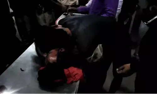 जमीनी विवाद में अधेड़ की गोली मारकर हत्या कर दी