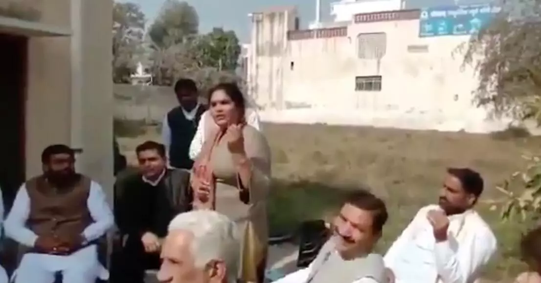 कांग्रेस नेत्री का अजीब बयान- किसान आंदोलन के लिए पैसा हो या शराब हर तरह से किसानों की मदद करें! कांग्रेस नेत्री का अजीब बयान- किसान आंदोलन के लिए पैसा हो या शराब हर तरह से किसानों की मदद करें!