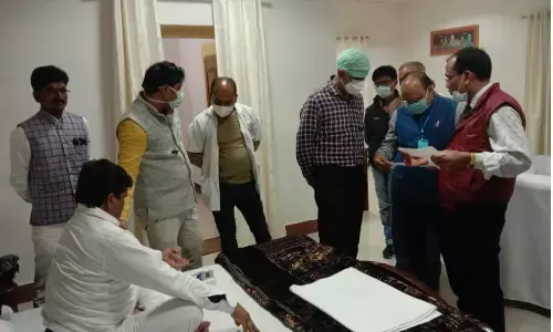 केंद्र में दर्जा प्राप्त राज्य मंत्री की बिगड़ी तबियत केंद्र में दर्जा प्राप्त राज्य मंत्री की बिगड़ी तबियत