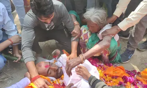 यूपी के ओसा के रहने वाले सिपाही की मध्यप्रदेश में ड्यूटी के दौरान मौत यूपी के ओसा के रहने वाले सिपाही की मध्यप्रदेश में ड्यूटी के दौरान मौत