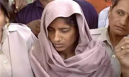 बेटे से मिलकर शबनम फूट फूटकर क्यों रोई?