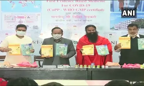 बाबा रामदेव ने कोरोनावायरस की दवा लॉन्च की, वैज्ञानिक तरीके से प्रमाणित होने का किया दावा बाबा रामदेव ने कोरोनावायरस की दवा लॉन्च की, वैज्ञानिक तरीके से प्रमाणित होने का किया दावा