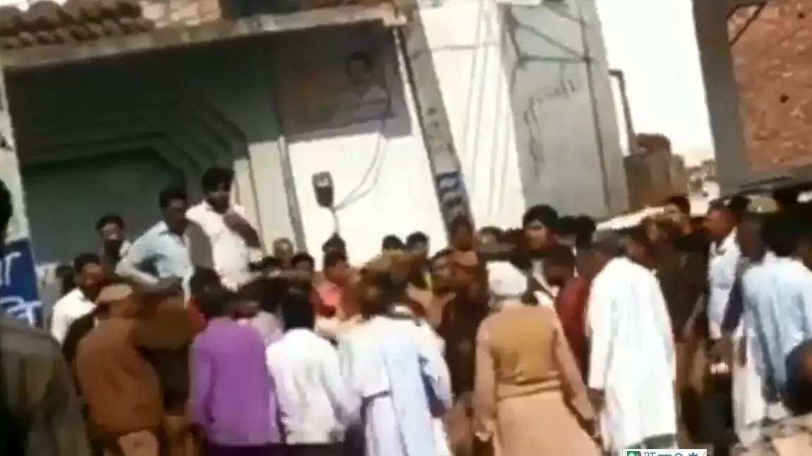 मुजफ्फरनगर में मंत्री संजीव बालियान के समर्थकों व किसानों में जमकर मारपीट