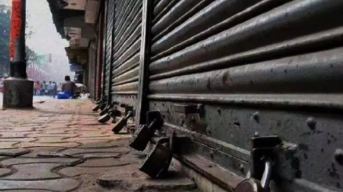 GST पर महापंचायत आज, कल करेंगे भारत बंद, ट्रांसपोर्टर्स भी आये साथ, सरकार की मुसीबत बढ़ी GST पर महापंचायत आज, कल करेंगे भारत बंद, ट्रांसपोर्टर्स भी आये साथ, सरकार की मुसीबत बढ़ी