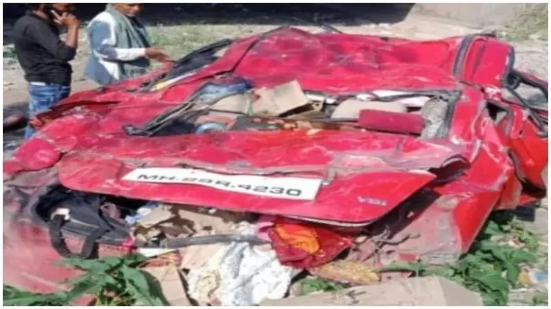 ब्रिज से गिरी ओवर स्पीड कार, दर्दनाक हादसे में पूर्व मंत्री की बहन और जीजा की मौत ब्रिज से गिरी ओवर स्पीड कार, दर्दनाक हादसे में पूर्व मंत्री की बहन और जीजा की मौत