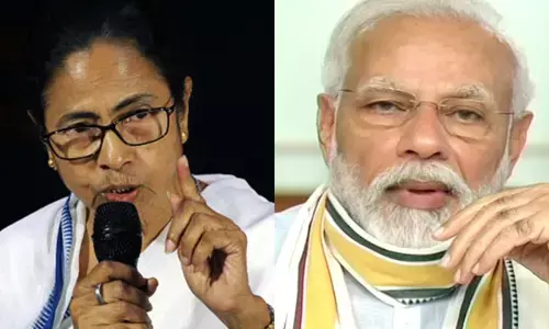 बंगाल में 8 चरणों में चुनाव पर बिफरीं ममता बनर्जी, जो BJP ने कहा, चुनाव आयोग ने वही किया बंगाल में 8 चरणों में चुनाव पर बिफरीं ममता बनर्जी, जो BJP ने कहा, चुनाव आयोग ने वही किया