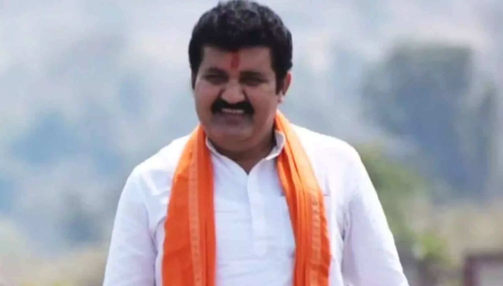 महाराष्ट्र सरकार में मंत्री संजय राठौड़ ने इस्तीफा दिया, टिकटॉक स्टार की आत्महत्या केस में आ रहा नाम