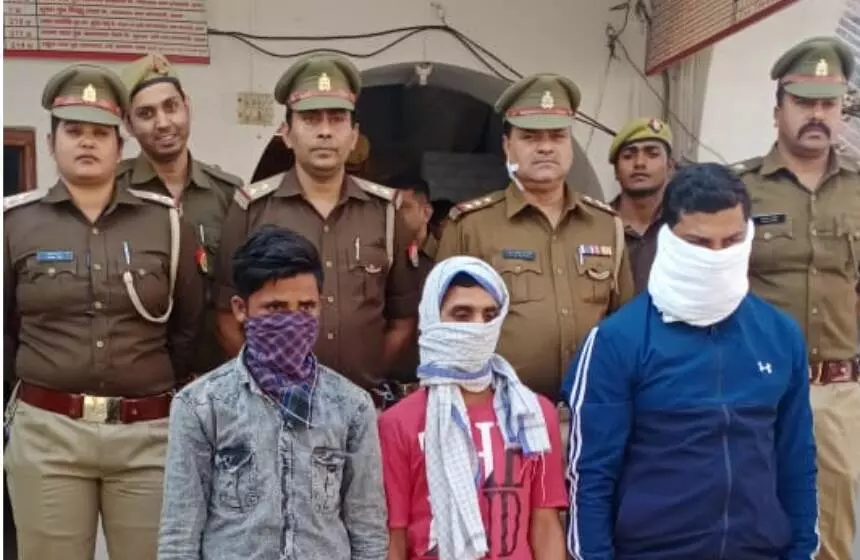 इटावा पुलिस ने पूर्व सभासद की हत्या का किया खुलासा, तीन आरोपी गिरफ्तार इटावा पुलिस ने पूर्व सभासद की हत्या का किया खुलासा, तीन आरोपी गिरफ्तार