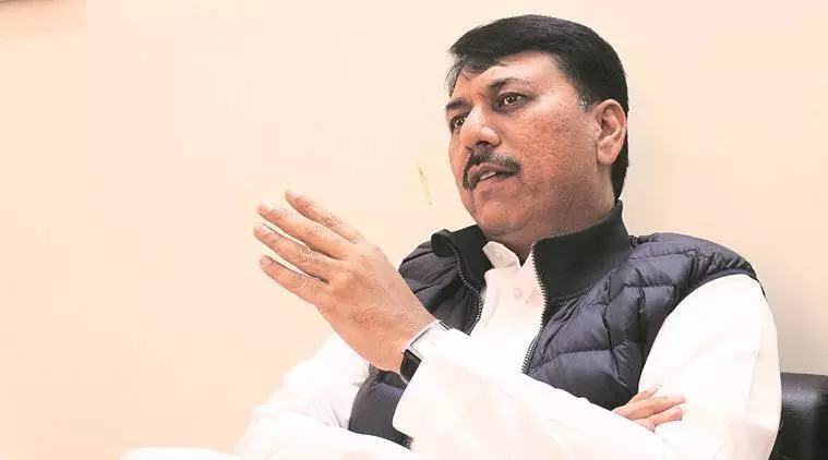 गुजरात निकाय चुनाव में कांग्रेस का शर्मनाक प्रदर्शन, प्रदेश अध्यक्ष ने दिया इस्तीफा गुजरात निकाय चुनाव में कांग्रेस का शर्मनाक प्रदर्शन, प्रदेश अध्यक्ष ने दिया इस्तीफा