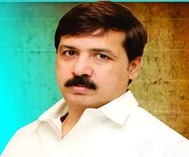 पूर्व सांसद बाहुबली धनंजय सिंह पर 25 हजार का इनाम घोषित, पुलिस तालश में जुटी