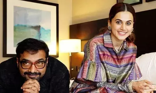 तापसी पन्नू और अनुराग कश्यप के सपोर्ट में शिवसेना, सामना में लिखा- इन्हें सरकार के खिलाफ बोलने की सजा मिली है तापसी पन्नू और अनुराग कश्यप के सपोर्ट में शिवसेना, सामना में लिखा- इन्हें सरकार के खिलाफ बोलने की सजा मिली है