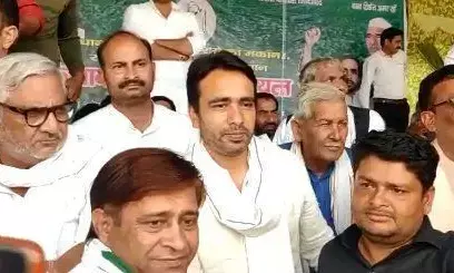 किसान आंदोलन का खामियाजा बीजेपी को भुगतना पड़ेगा - जयंत चौधरी किसान आंदोलन का खामियाजा बीजेपी को भुगतना पड़ेगा - जयंत चौधरी