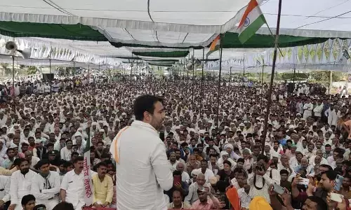 इस बार किसान फर्जी मुद्दों में फंसने वाला नहीं है – जयंत चौधरी इस बार किसान फर्जी मुद्दों में फंसने वाला नहीं है – जयंत चौधरी