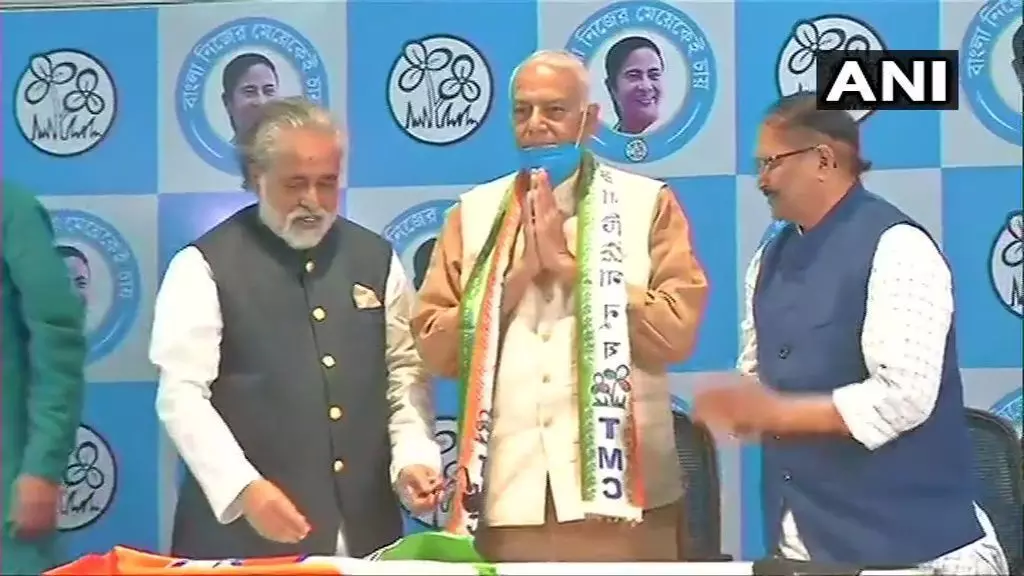 अटल सरकार में वित्त मंत्री रहे यशवंत सिन्हा TMC में शामिल, बोले- पहले और अबकी पार्टी में जमीन-आसमान का अंतर अटल सरकार में वित्त मंत्री रहे यशवंत सिन्हा TMC में शामिल, बोले- पहले और अबकी पार्टी में जमीन-आसमान का अंतर