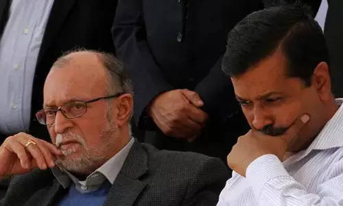 जानिए- Delhi में अधिकारों की लड़ाई पर क्यों हो रहा है टकराव, क्या है GNCT संशोधन एक्ट? जानिए- Delhi में अधिकारों की लड़ाई पर क्यों हो रहा है टकराव, क्या है GNCT संशोधन एक्ट?