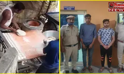 मेरठ-गाजियाबाद के बाद अब दिल्ली में तंदूरी रोटी पर थूकने का वीडियो वायरल, दोनों आरोपी गिरफ्तार- FIR दर्ज मेरठ-गाजियाबाद के बाद अब दिल्ली में तंदूरी रोटी पर थूकने का वीडियो वायरल, दोनों आरोपी गिरफ्तार- FIR दर्ज