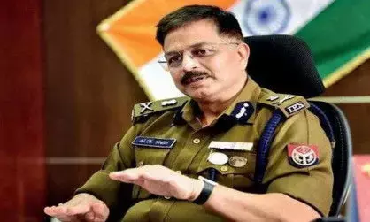 पंचायत चुनाव के मद्देनजर नोएडा में दो दर्जन से ज्यादा दरोगा और चौकी इंचार्ज बदले पंचायत चुनाव के मद्देनजर नोएडा में दो दर्जन से ज्यादा दरोगा और चौकी इंचार्ज बदले