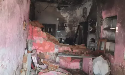 चित्तौड़गढ़ में बड़ा हादसा: अंदर सो रहे मां, बेटे और बहू की मौत, 2 बच्चों समेत 4 गंभीर