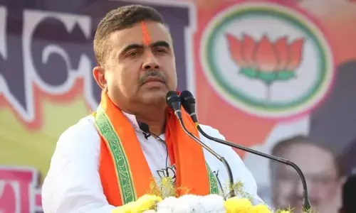 सुवेंदु अधिकारी बोले- नरेंद्र मोदी के खिलाफ बोलना भारत माता के खिलाफ बोलना है सुवेंदु अधिकारी बोले- नरेंद्र मोदी के खिलाफ बोलना भारत माता के खिलाफ बोलना है