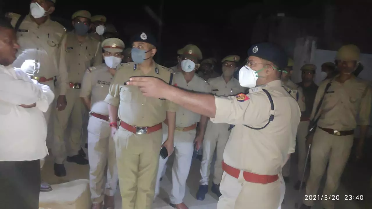 कानपुर में पुलिस टीम पर बदमाशों ने किया पत्थरों से हमला, दो पुलिसकर्मी घायल
