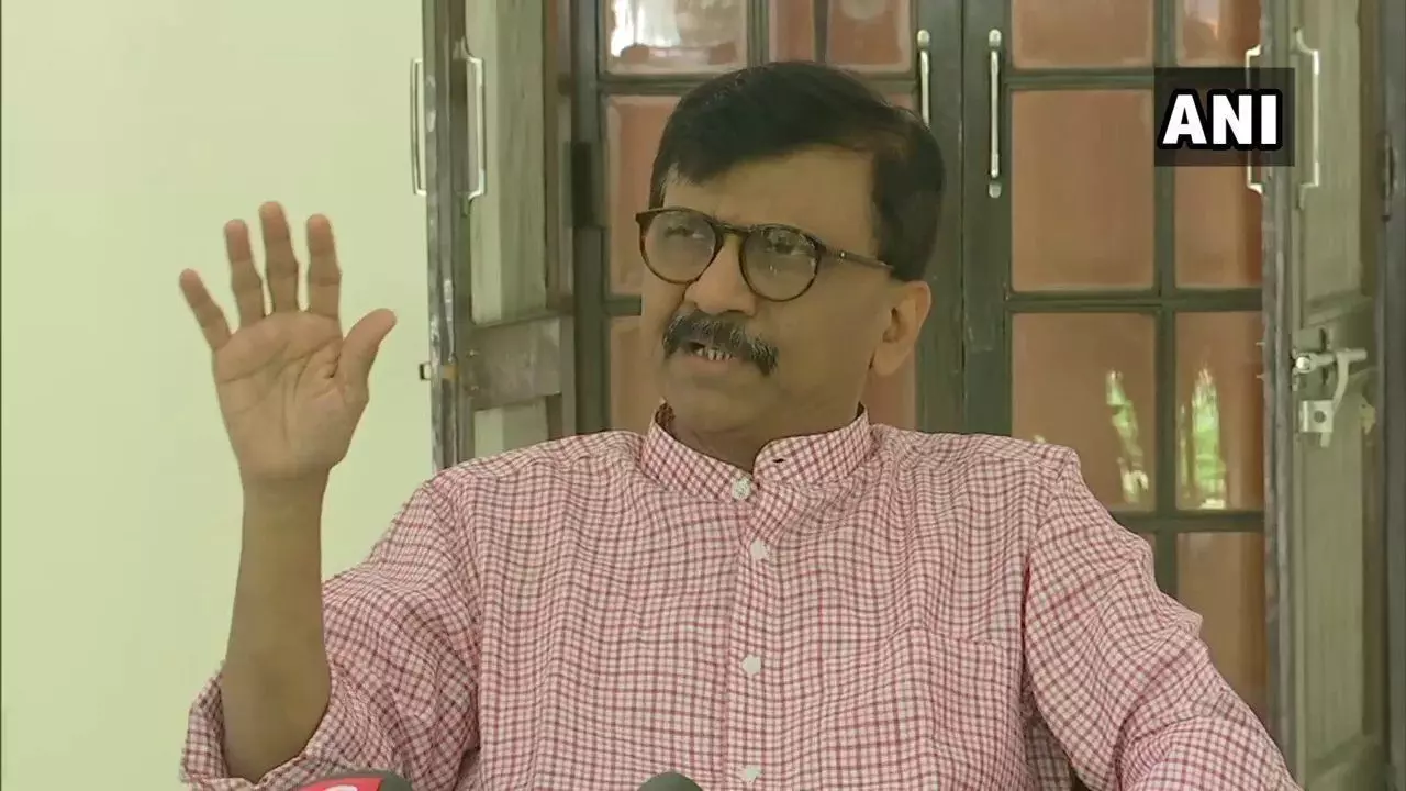 संजय राउत बोले- महाराष्ट्र में राष्ट्रपति शासन की कोशिश की तो आग में जल जाओगे संजय राउत बोले- महाराष्ट्र में राष्ट्रपति शासन की कोशिश की तो आग में जल जाओगे