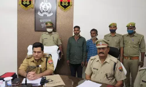 आकाश तोमर ने चार्ज लेते ही किया प्रतापगढ़ में बड़ा खुलासा, भाई ने ही कराई थी भाई की हत्या आकाश तोमर ने चार्ज लेते ही किया प्रतापगढ़ में बड़ा खुलासा, भाई ने ही कराई थी भाई की हत्या