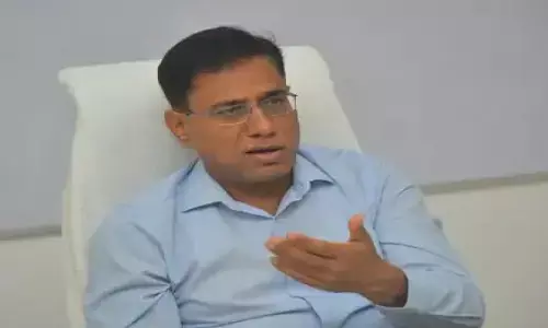 पद संभालते ही वाराणसी के पुलिस कमिश्नर बोले, जनता सर्वोपरि पद संभालते ही वाराणसी के पुलिस कमिश्नर बोले, जनता सर्वोपरि