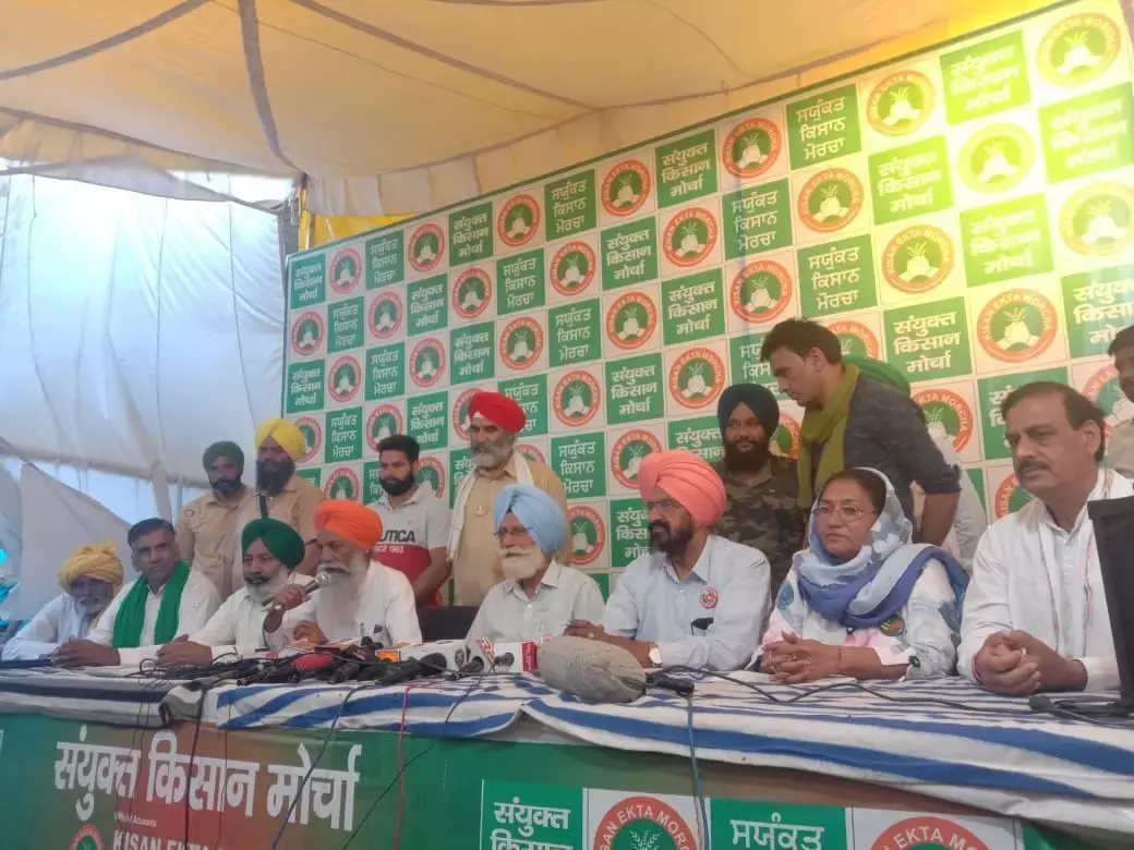 सयुंक्त किसान मोर्चा का ऐलान, करेंगे संसद कूच, अब बैठने से नहीं चलेगा काम सयुंक्त किसान मोर्चा का ऐलान, करेंगे संसद कूच, अब बैठने से नहीं चलेगा काम