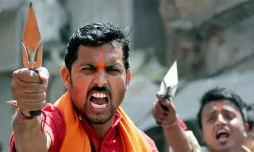 एनडीए के सत्तासीन होने के बाद देश में उग्र हिंदुत्व का उभार हुआ एनडीए के सत्तासीन होने के बाद देश में उग्र हिंदुत्व का उभार हुआ