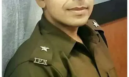आगामी त्रिस्तरीय पंचायती चुनाव के दृष्टिगत पुलिस अधीक्षक शामली द्वारा जारी किया गया हेल्प लाइन नम्बर आगामी त्रिस्तरीय पंचायती चुनाव के दृष्टिगत पुलिस अधीक्षक शामली द्वारा जारी किया गया हेल्प लाइन नम्बर