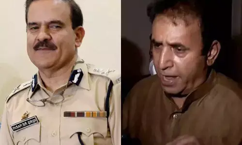 अनिल देशमुख मामले में महाराष्ट्र सरकार ने सुप्रीमकोर्ट दाखिल की याचिका अनिल देशमुख मामले में महाराष्ट्र सरकार ने सुप्रीमकोर्ट दाखिल की याचिका