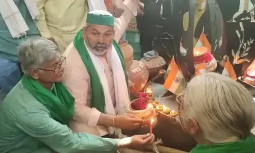 शहीद किसानों की याद में गाजीपुर बॉर्डर पर बनाया गया स्मारक, देशभर से लाई गई है मिट्टी
