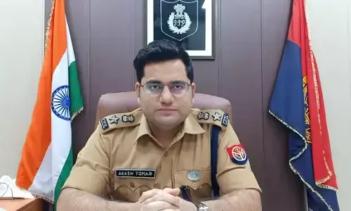 वायरल वीडियो का लिया एसपी आकाश तोमर ने संज्ञान और कर दी ये बड़ी कार्यवाही वायरल वीडियो का लिया एसपी आकाश तोमर ने संज्ञान और कर दी ये बड़ी कार्यवाही