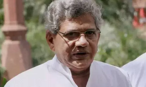 COVID-19 से सीताराम येचुरी के बेटे आशीष का निधन COVID-19 से सीताराम येचुरी के बेटे आशीष का निधन