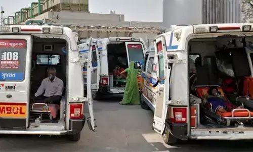 आपातकाल से भी बड़ा आफतकाल आपातकाल से भी बड़ा आफतकाल