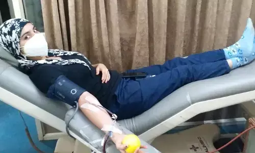 इंसानियत के सिपाही, वरिष्ठ पत्रकार डॉ राकेश पाठक की बिटिया शची ने प्लाज़्मा डोनेट किया, दो कोरोना मरीज़ों के काम आएगा इंसानियत के सिपाही, वरिष्ठ पत्रकार डॉ राकेश पाठक की बिटिया शची ने प्लाज़्मा डोनेट किया, दो कोरोना मरीज़ों के काम आएगा