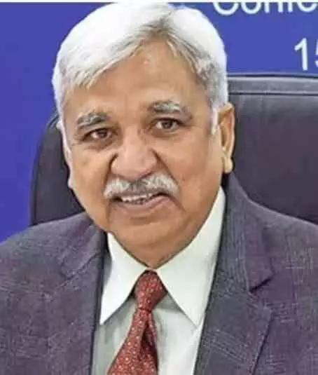 लापरवाही के लिये चुनाव आयोग की जिम्मेदारी क्यों न तय हो ? लापरवाही के लिये चुनाव आयोग की जिम्मेदारी क्यों न तय हो ?