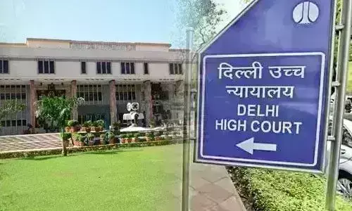 हाई कोर्ट से बोली केजरीवाल सरकार- केंद्र से पूछे, आखिर तीन दिन में किया क्या? हाई कोर्ट से बोली केजरीवाल सरकार- केंद्र से पूछे, आखिर तीन दिन में किया क्या?